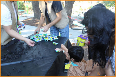 Trick or Treating at Happy Hollow 