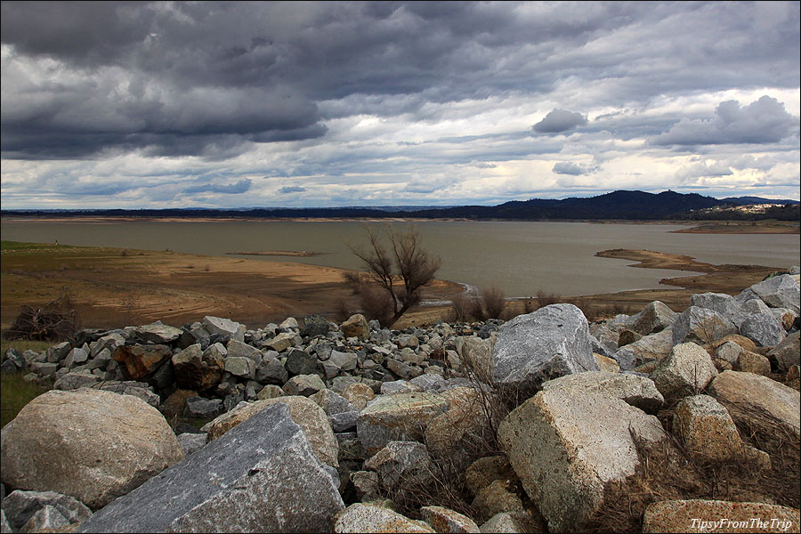 Folsom Lake, California