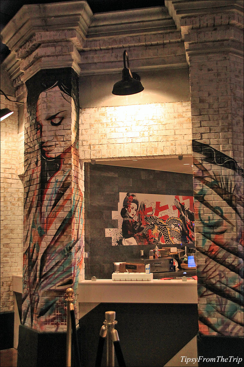 Kanpai restaurant murals