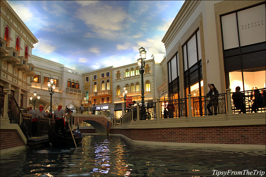 Grand Canal Shoppes at Venetian Las Vegas - Love to Eat and Travel