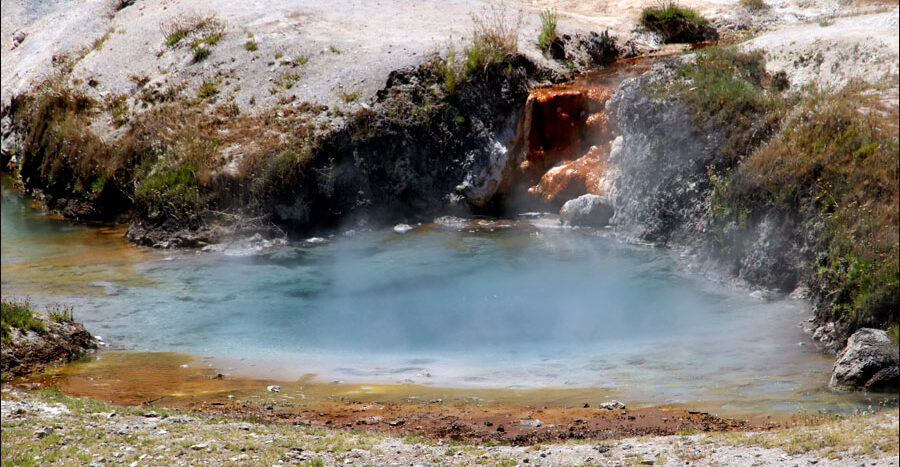 Hot Creek Geological site - Eastern Sierra