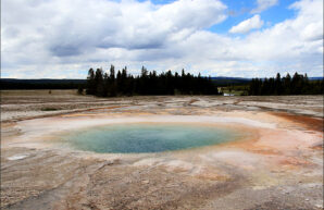 Midway Geyser Basin, Yellowstone NP