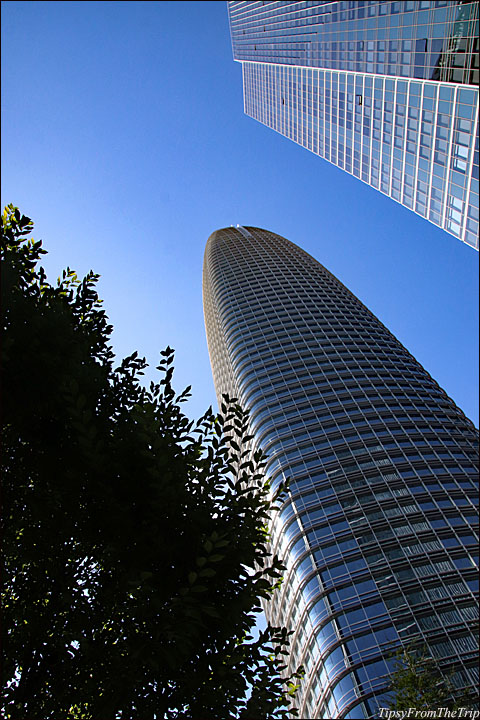 Salesforce Tower 